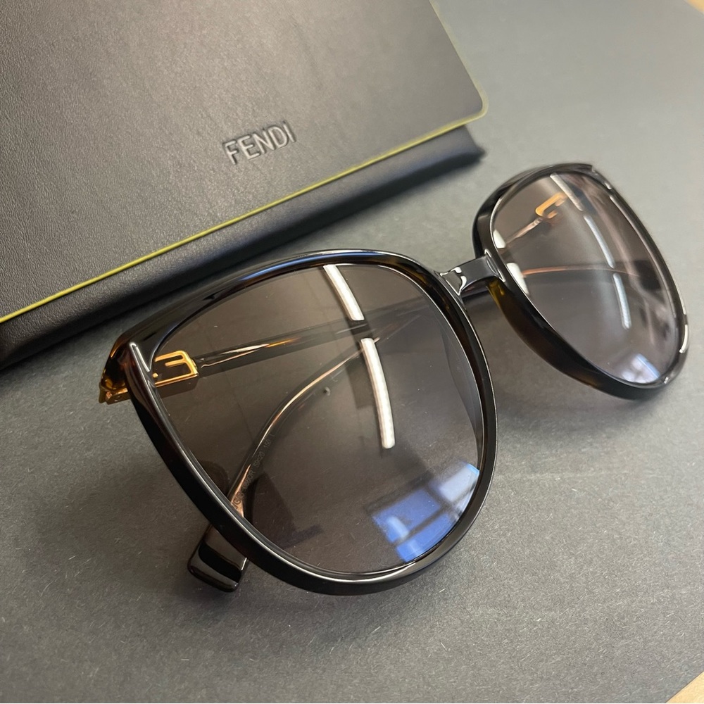 FENDI Brown Women Sunglasses